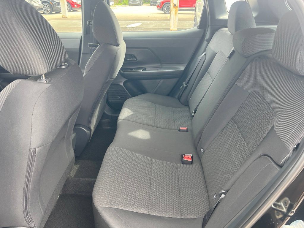 Certified 2025 Nissan Kicks S AWD/4WD image 9