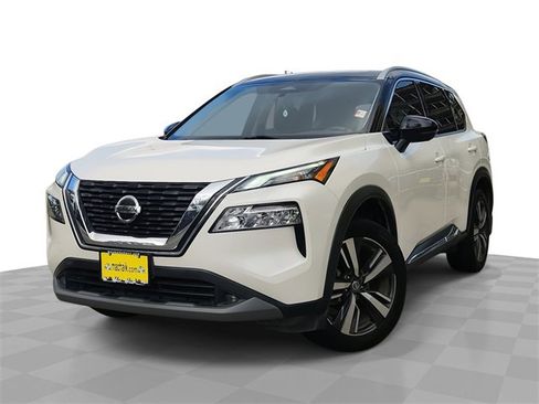 Used 2021 Nissan Rogue SL image 1