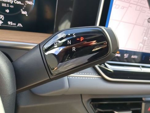 New 2026 Volkswagen Tiguan SEL R-Line AWD/4WD image 27