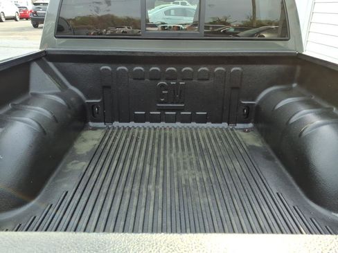 Used 2010 Chevrolet Colorado LT image 5