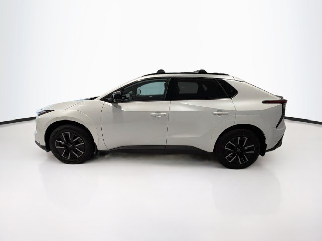 New 2026 Toyota bZ FWD image 4