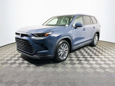 Certified 2026 Toyota Grand Highlander AWD image 4