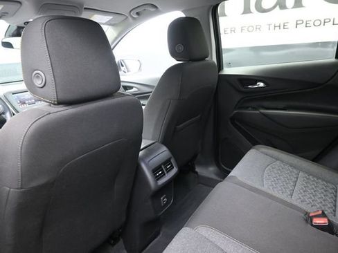 Used 2024 Chevrolet Equinox LT AWD/4WD image 23