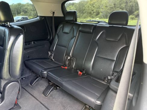 Used 2022 Kia Telluride S FWD image 15