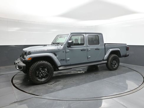 New 2026 Jeep Gladiator Sport AWD/4WD image 30