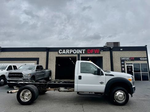 Used 2013 Ford F550 2WD Regular Cab Super Duty w/ Payload Upgrade Pkg image 8