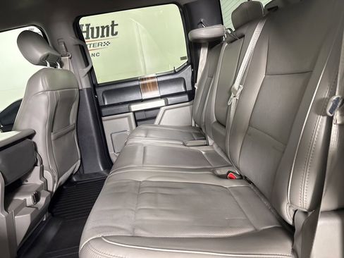 Used 2016 Ford F150 Lariat image 22