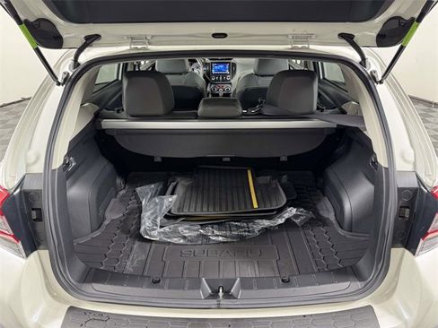 Used 2022 Subaru Crosstrek 2.5i Sport w/ Moonroof Package image 14