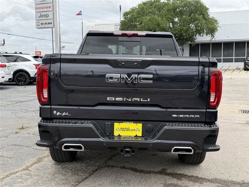 Used 2025 GMC Sierra 1500 Denali Ultimate AWD/4WD image 6