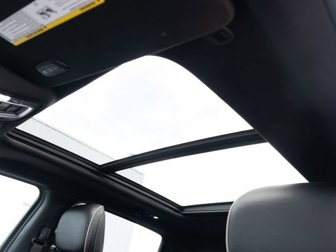 Used 2021 RAM 1500 Limited image 17