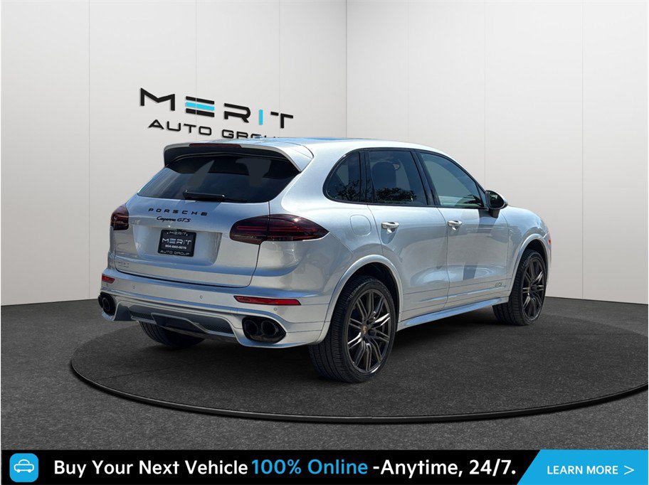 Used 2016 Porsche Cayenne GTS AWD/4WD image 9
