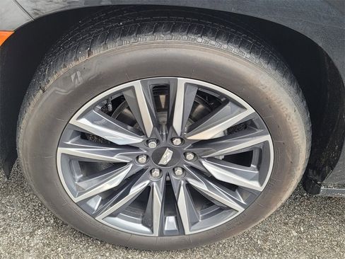 Used 2022 Cadillac Escalade Sport Platinum image 3