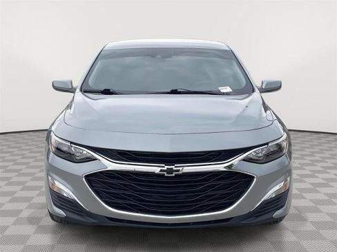 Used 2025 Chevrolet Malibu RS FWD image 4