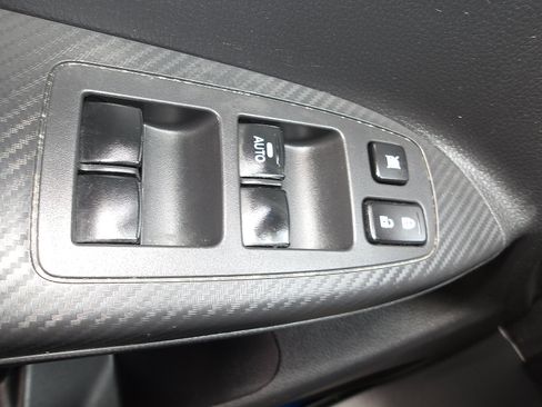 Used 2022 Mitsubishi Eclipse Cross AWD image 15