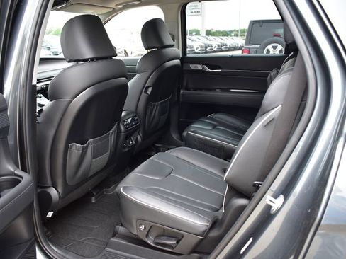 Used 2023 Hyundai Palisade Limited FWD image 20