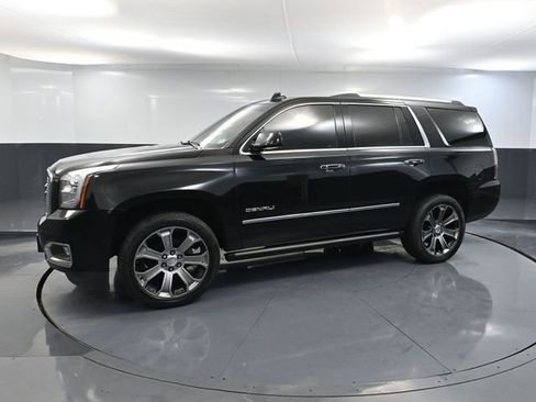 Used 2017 GMC Yukon Denali image 11