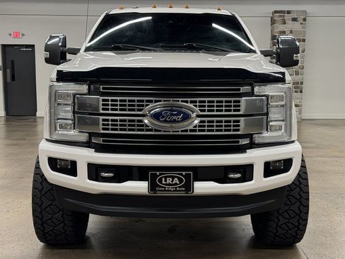 Used 2017 Ford F350 Platinum w/ Platinum Ultimate Package AWD/4WD image 2