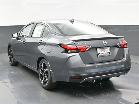 New 2025 Nissan Versa SR w/ Trunk Package image 4