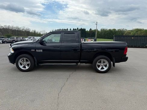 Used 2014 RAM 1500 Express AWD/4WD image 9