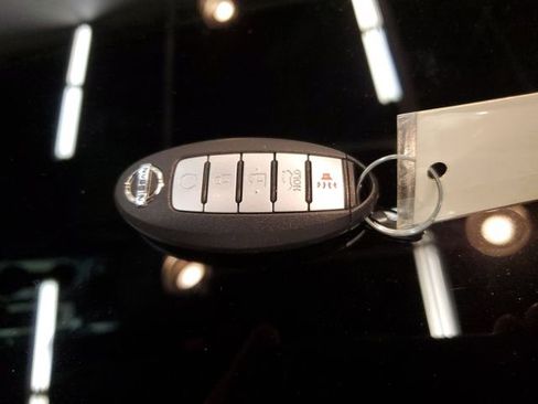 Used 2016 Nissan Altima 2.5 SL w/ 2.5 Technology w/LED Package image 30