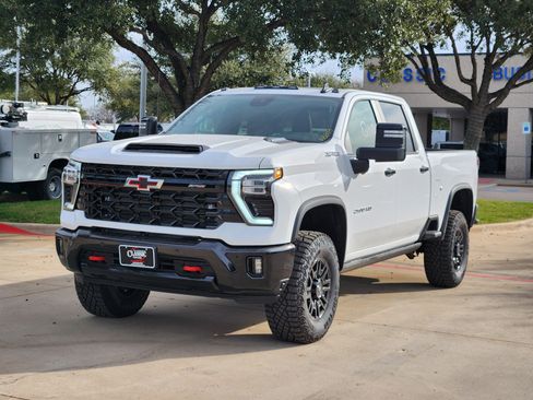 New 2026 Chevrolet Silverado 2500 ZR2 image 12