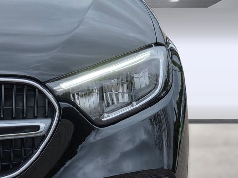 New 2026 Mercedes-Benz GLC 300 4MATIC image 10
