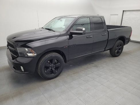 Used 2018 RAM 1500 Express w/ Black Ram 1500 Express Group RWD image 2