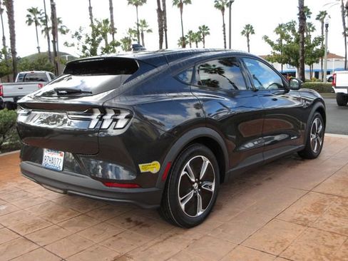 Certified 2021 Ford Mustang Mach-E Select w/ Comfort/Appearance Package image 4