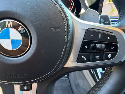 Used 2022 BMW X7 M50i w/ Dynamic Handling Package AWD/4WD image 20