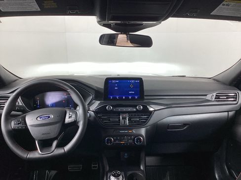 Certified 2023 Ford Escape ST-Line AWD/4WD image 19