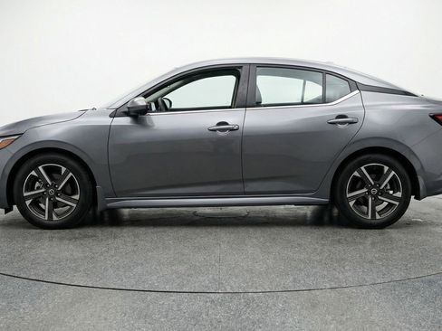 Used 2025 Nissan Sentra SV FWD image 5