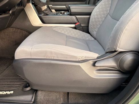 Used 2022 Toyota Tundra SR5 AWD/4WD image 26