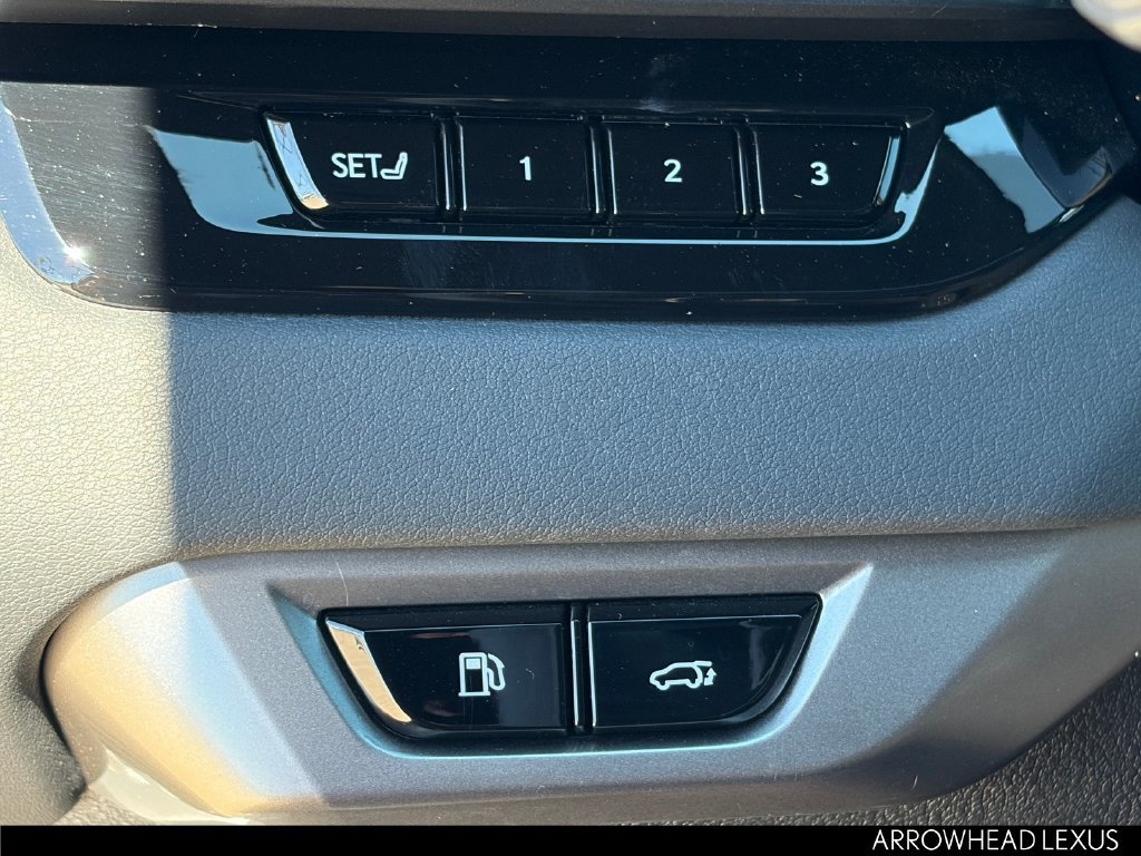 Used 2024 Lexus RX 350 Premium Plus w/ Convenience Package FWD image 20