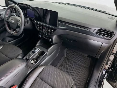 Certified 2023 Ford Escape ST-Line w/ Tech Pack #1 image 32