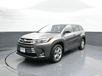 Used 2018 Toyota Highlander Limited w/ Protection Package #3