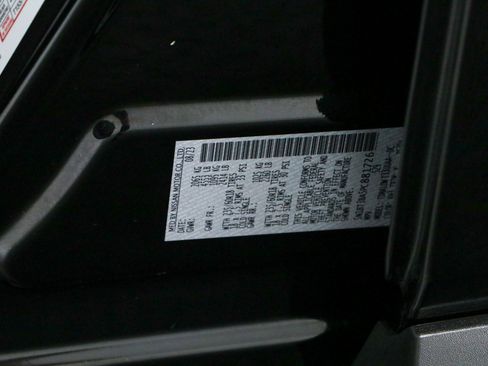 Used 2023 Nissan Rogue SV w/ SV Premium B Package FWD image 33