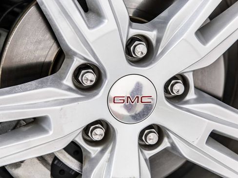 Used 2021 GMC Terrain SLE w/ Driver Convenience Package FWD image 41
