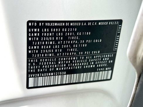 Used 2022 Volkswagen Tiguan SE AWD/4WD image 22