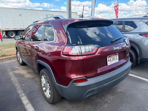 Used 2019 Jeep Cherokee Latitude w/ Popular Appearance Group FWD image 7