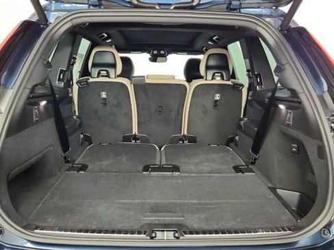 New 2026 Volvo XC90 B5 Core w/ Protection Package Premier AWD/4WD image 40