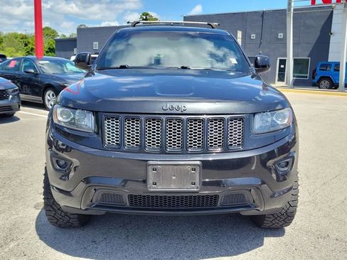 Used 2014 Jeep Grand Cherokee Altitude AWD/4WD image 6