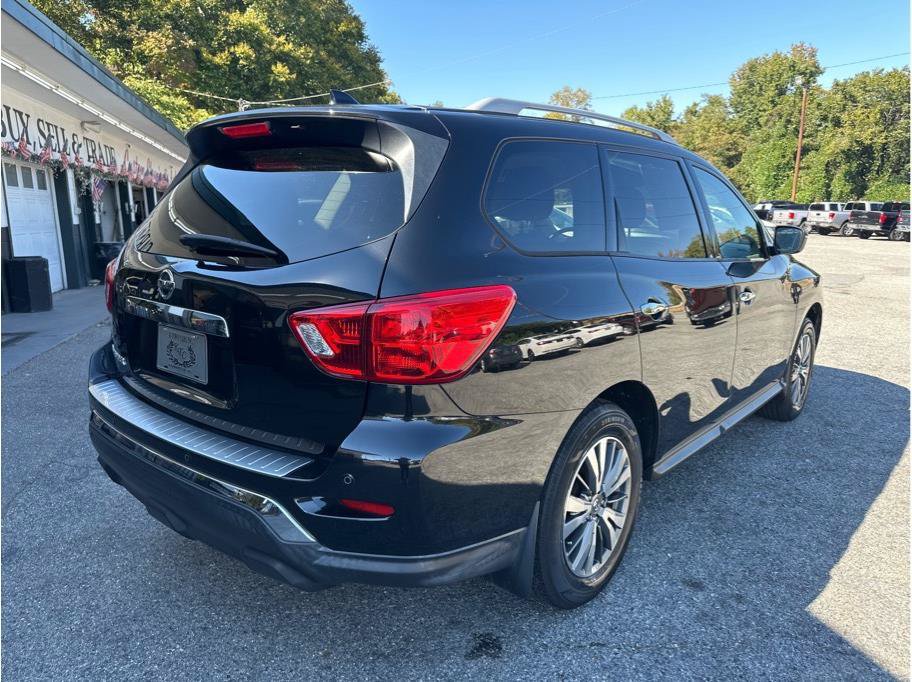 Used 2020 Nissan Pathfinder S FWD image 6
