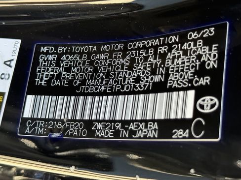 Used 2023 Toyota Corolla LE FWD image 29