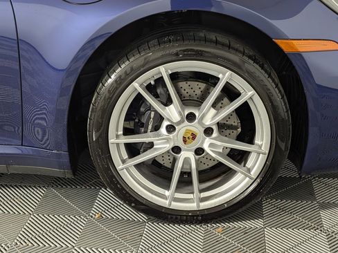 Certified 2021 Porsche 911 Carrera image 14