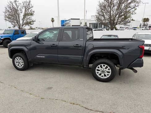 Used 2024 Toyota Tacoma SR5 AWD/4WD image 2