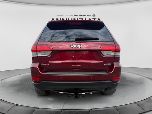 Used 2020 Jeep Grand Cherokee Laredo w/ Quick Order Package 2BN North AWD/4WD image 4