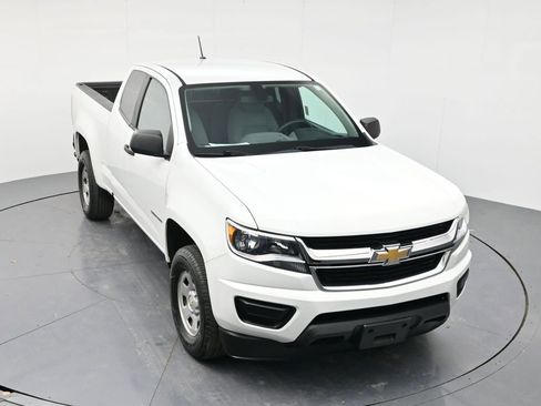 Used 2019 Chevrolet Colorado W/T image 37