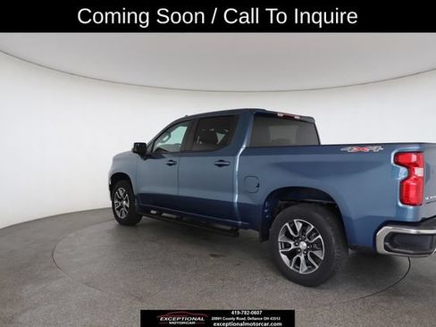 Used 2024 Chevrolet Silverado 1500 LT AWD/4WD image 12