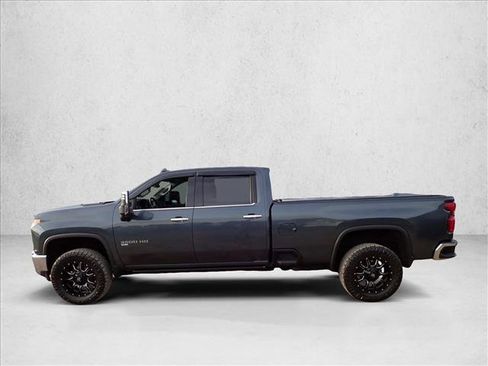 Used 2020 Chevrolet Silverado 3500 LTZ w/ Technology Package AWD/4WD image 2