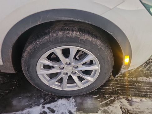 Used 2021 Buick Envision Preferred image 2